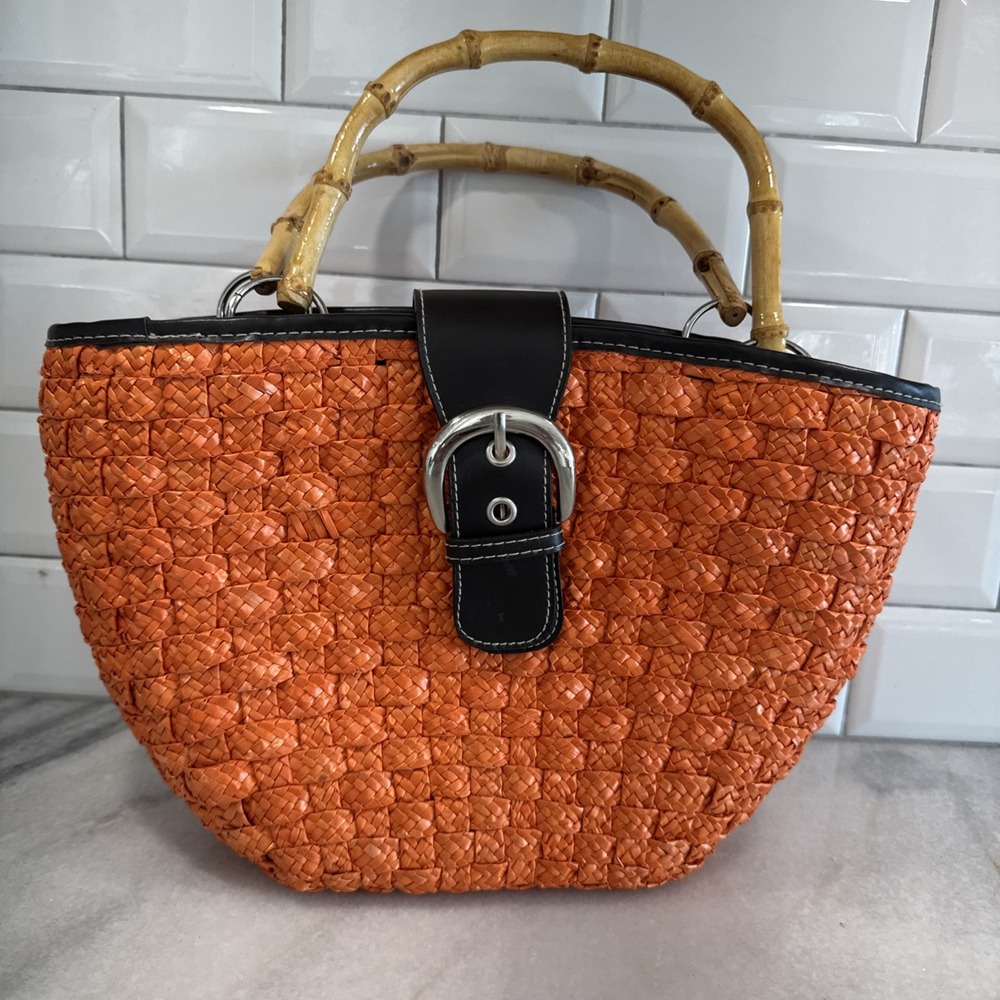 Orange Straw Purse With Leather Buckle And Bamboo Handles - Picture 1 of 15